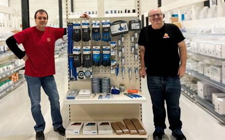 Thomas Bauer (links) und Manfred Fritz kümmern sich um die Installateurpartner.